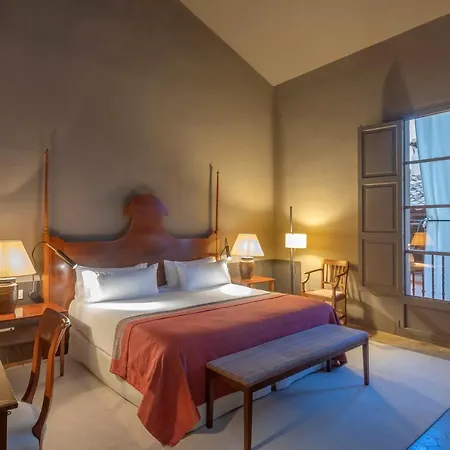 Cera (adults Only) 5*